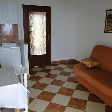 Rube 4 Fuer 4 Personen By Interhome Apartament